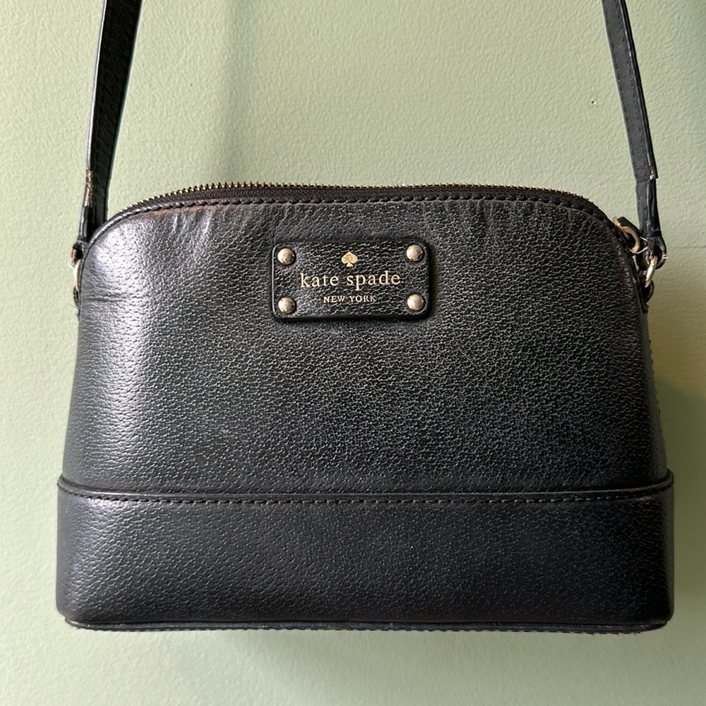 Small Kate Spade Cross Body